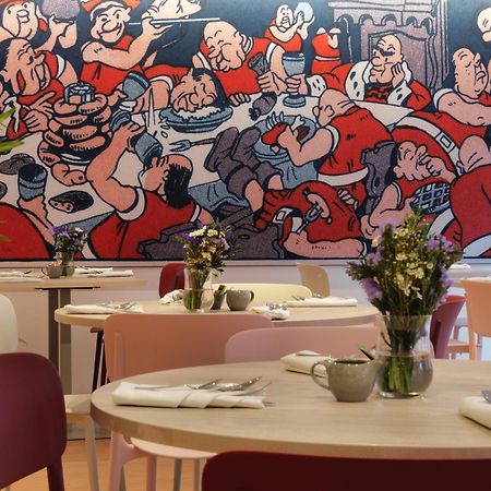 Comic Art Hotel Ghent Luaran gambar